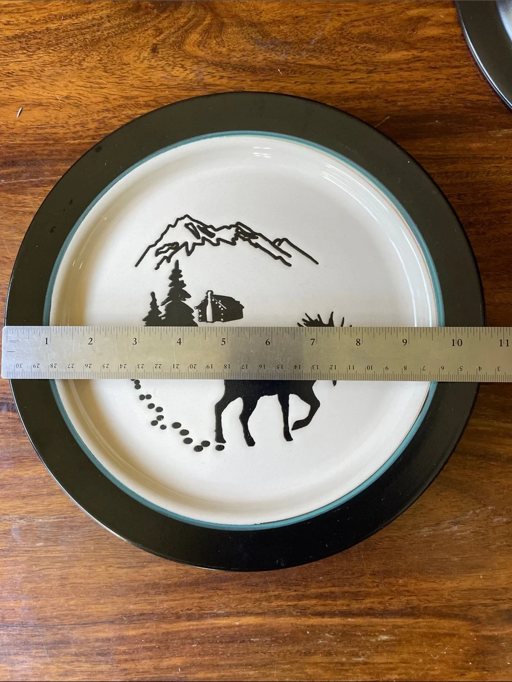 2 Moose Wilderness Log Cabin Theme Dinner Plates by White River Bass Pro Shops